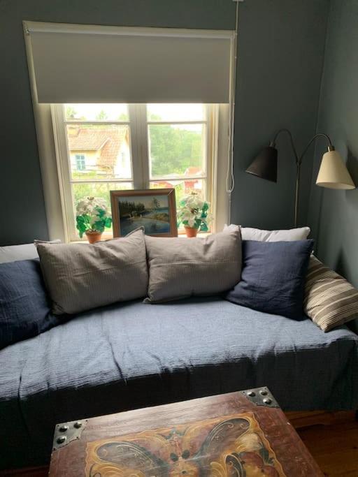 Egen Stuga Och Vedeldad Bastu Linghed Extérieur photo